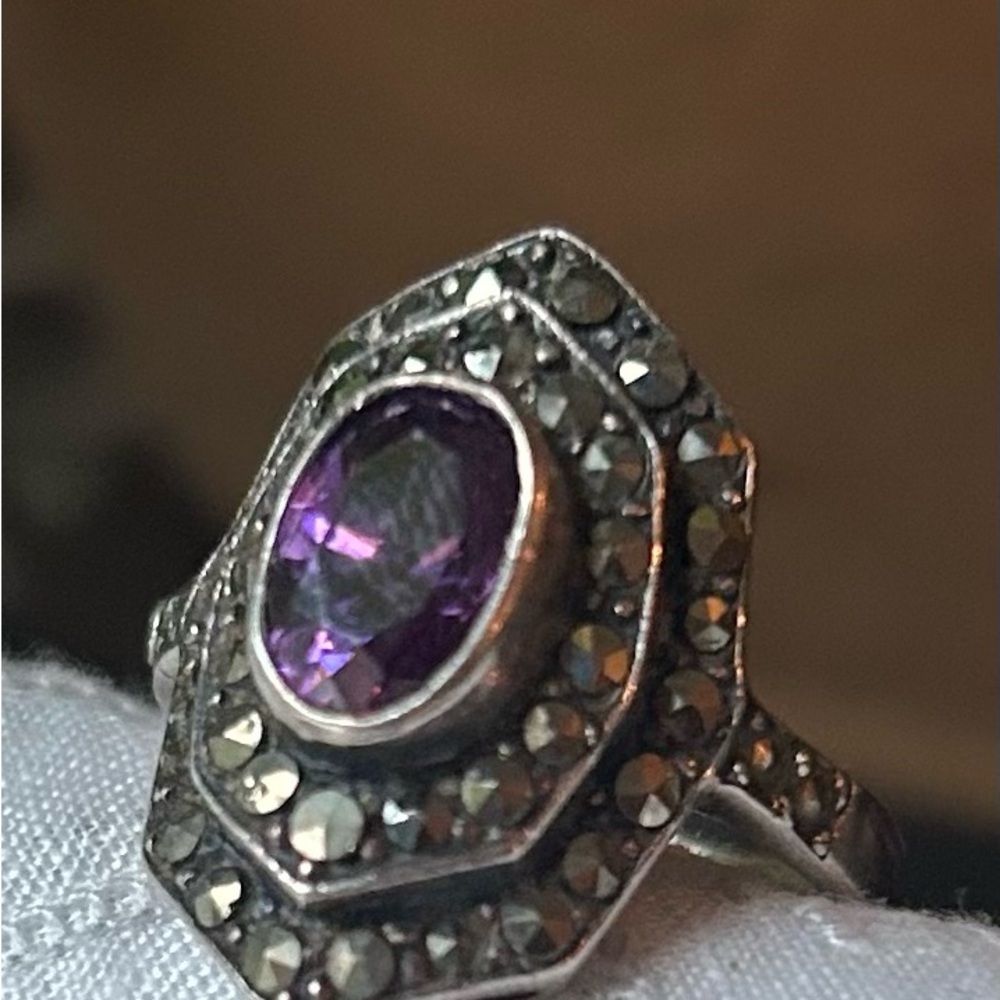 Art Deco Amethyst Sterling Ring - Picture 11 of 14